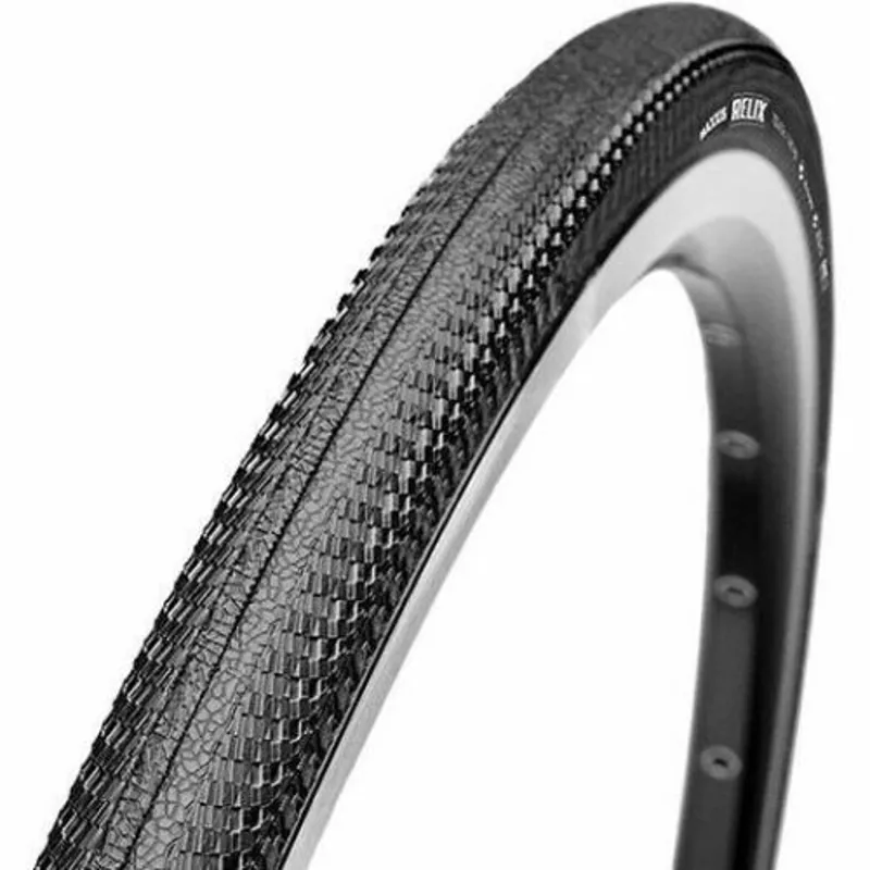Maxxis Relix Folding 700 x 23 Tyre